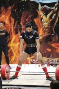 Lee más sobre el artículo Peso muerto sumo (Sumo Deadlift): instructivo paso a paso para realizarlo de forma correcta